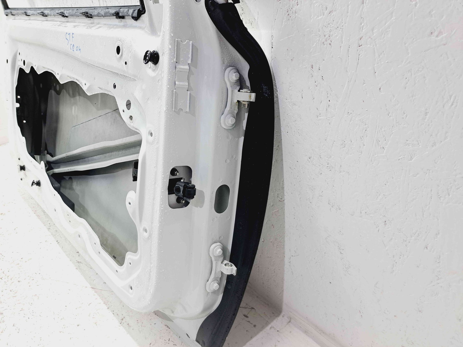 Usa stanga fata Volvo C30 Coupe Facelift Rdesign [Fabr 2006-2013] 61400 Ice White Sod - imagine 4