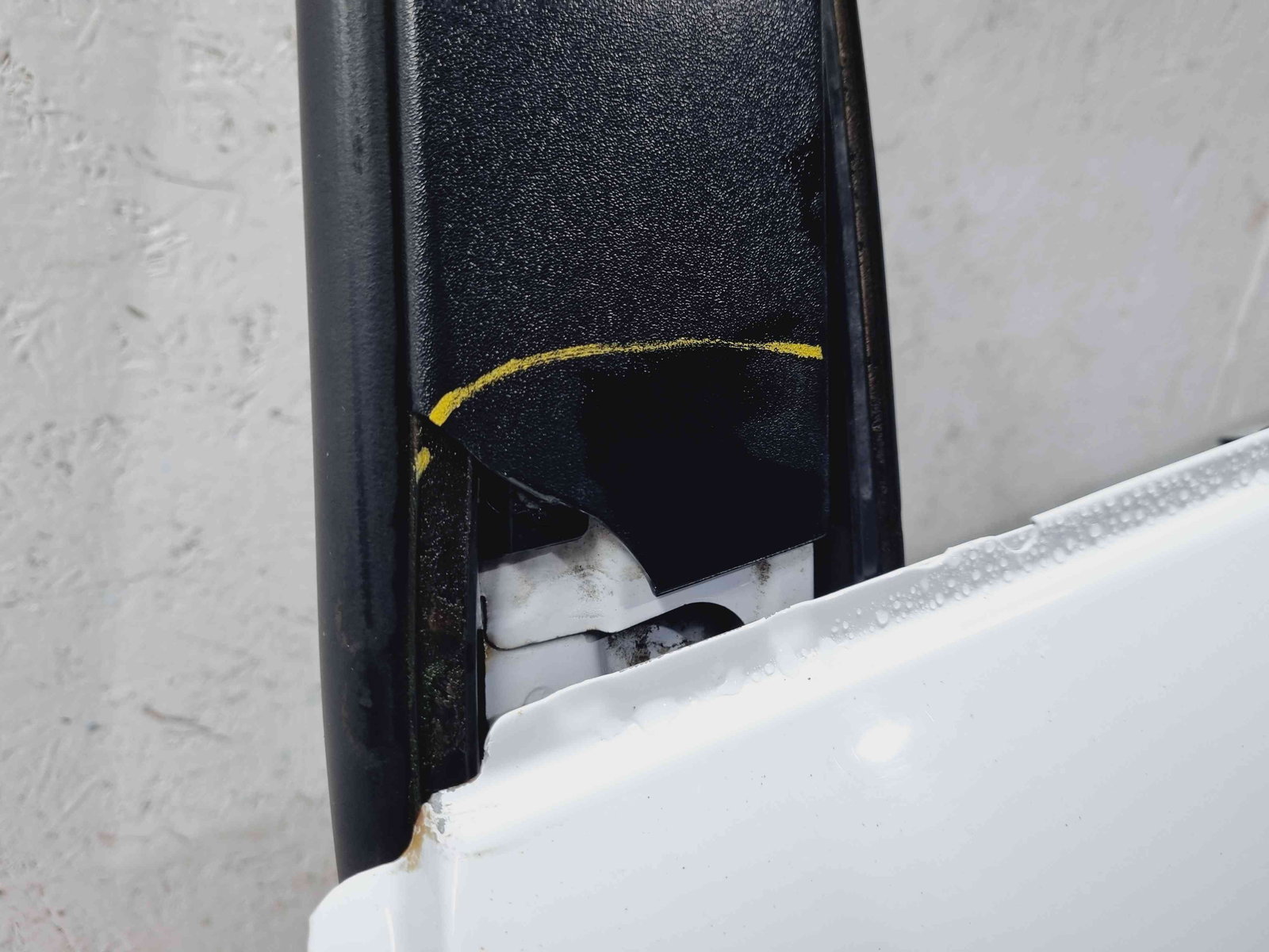 Usa stanga spate Ford Kuga I [Fabr 2008-2012] Frozen White - imagine 5