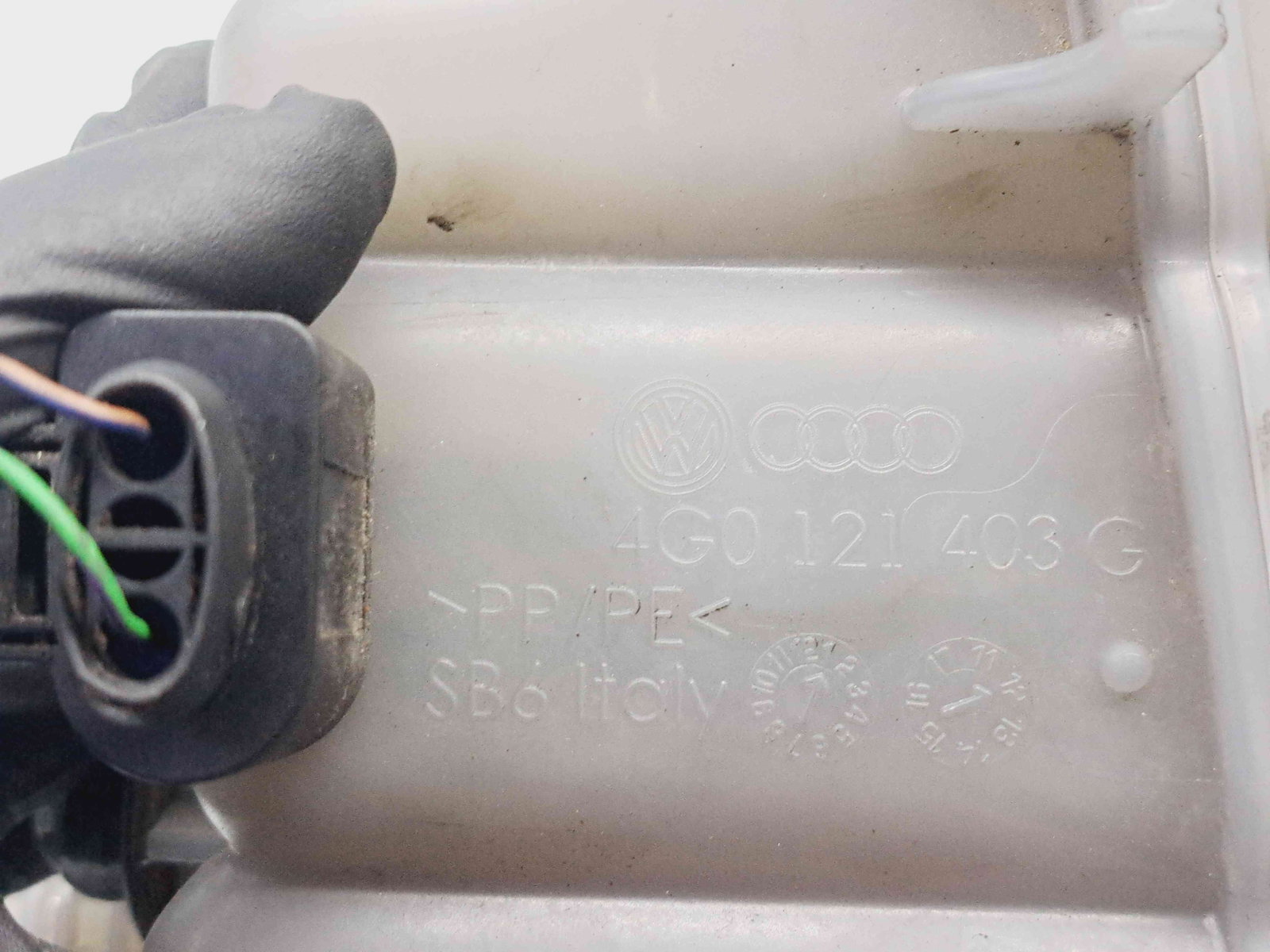 Vas expansiune Audi A6 (4G2, C7) S-line [Fabr 2012-2017] 4G0121403G - imagine 5