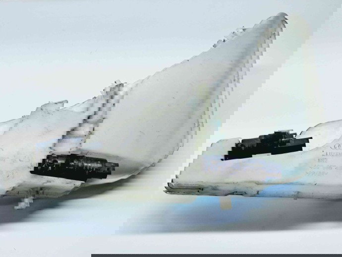   Vas lichid parbriz Audi A6 (4G2, C7) S-line [Fabr 2012-2017] 4G8955451D