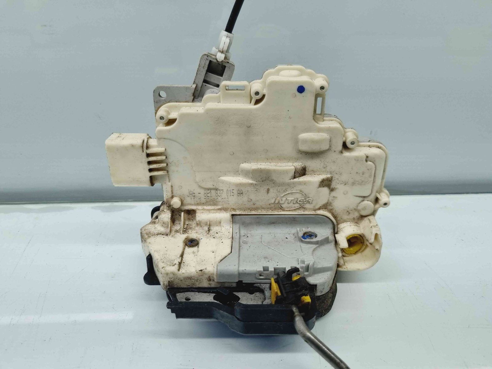 Broasca usa stanga fata Audi A4 (8EC, B7) [Fabr 2004-2008] 8E1837015AA - imagine 2