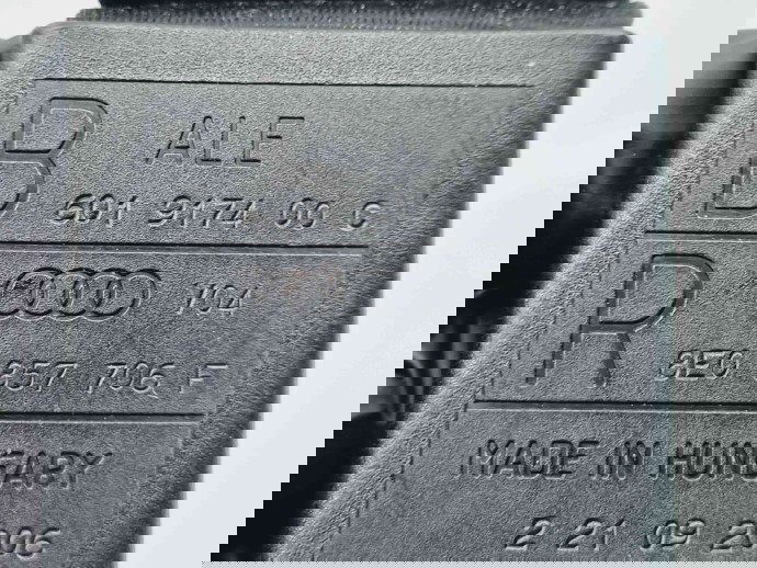   Centura dreapta fata Audi A4 (8EC, B7) [Fabr 2004-2008] 8E0857706F