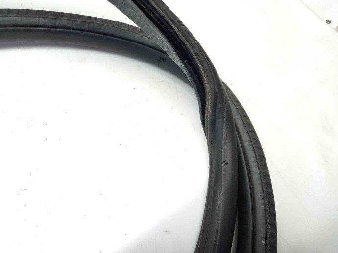 Cheder usa dreapta spate Audi A5 2.7 CAMA OEM 2007-2015