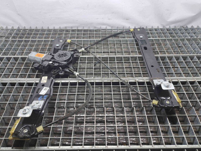 Macara electrica geam dreapta fata Ford Focus 3 (CB8) [Fabr 2011-2015] BM51-A23200-AC