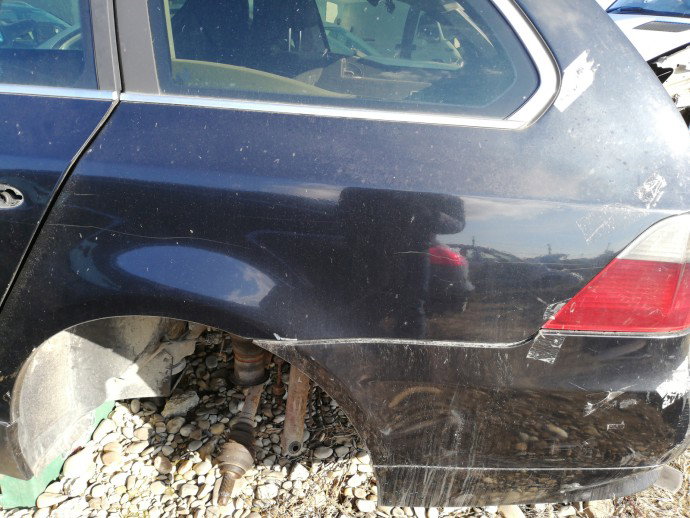 Aripa stanga spate , BMW Seria 5[E61], 3.0 diesel, Black sapphire metallic, 2004-2010