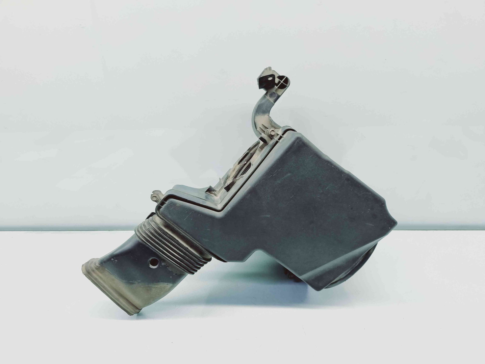 Carcasa filtru aer Ford Focus 1 [Fabr 1998-2005] 7M51-9600-BF 1.6 TDCI FYDB74KW / 100CP 1.6 TDCI FYDB 74KW / 100CP - imagine 1