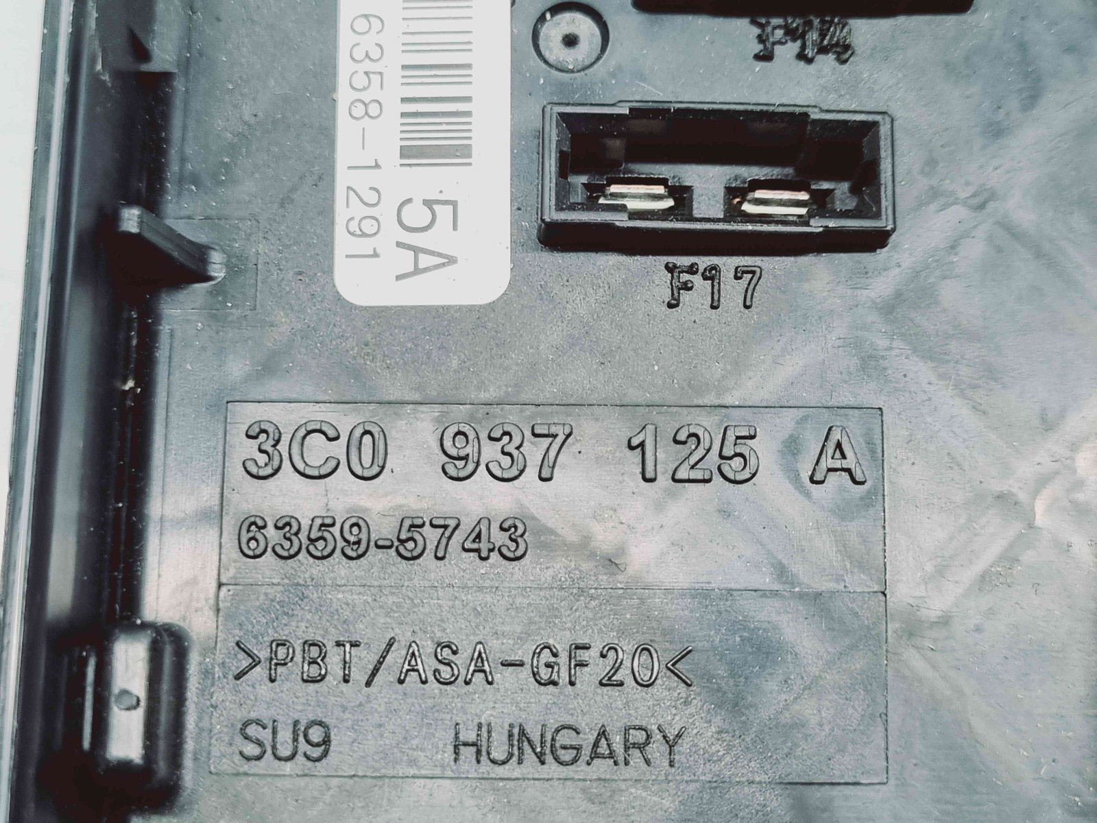 Panou sigurante Volkswagen Tiguan (5N) [Fabr 2007-2016] 3C0937125A - imagine 3