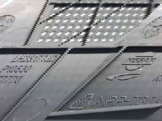 Ornament bord Nissan Qashqai [Fabr 2007-2014] LH28177JD