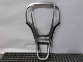  Ornament grila aerisire centrala Opel Astra J [Fabr 2009-2015] 30357407