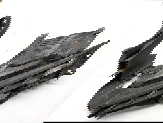 Suport far stanga Audi A5 2.7 CAMA 8T0805607L 2007-2015