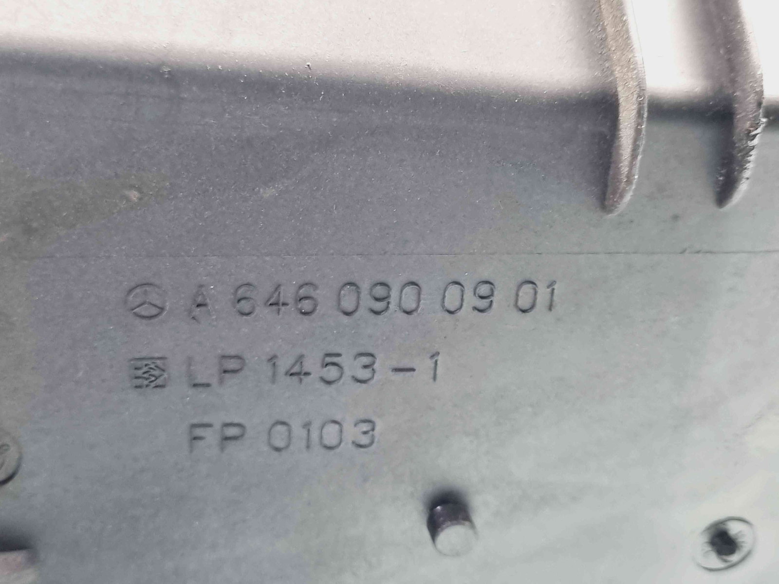 Carcasa filtru aer Mercedes Clasa CLK (C209) [Fabr 2002-2009] A6460900901 2.2 CDI 646966 2.2 CDI 646966 80KW / 109CP - imagine 4