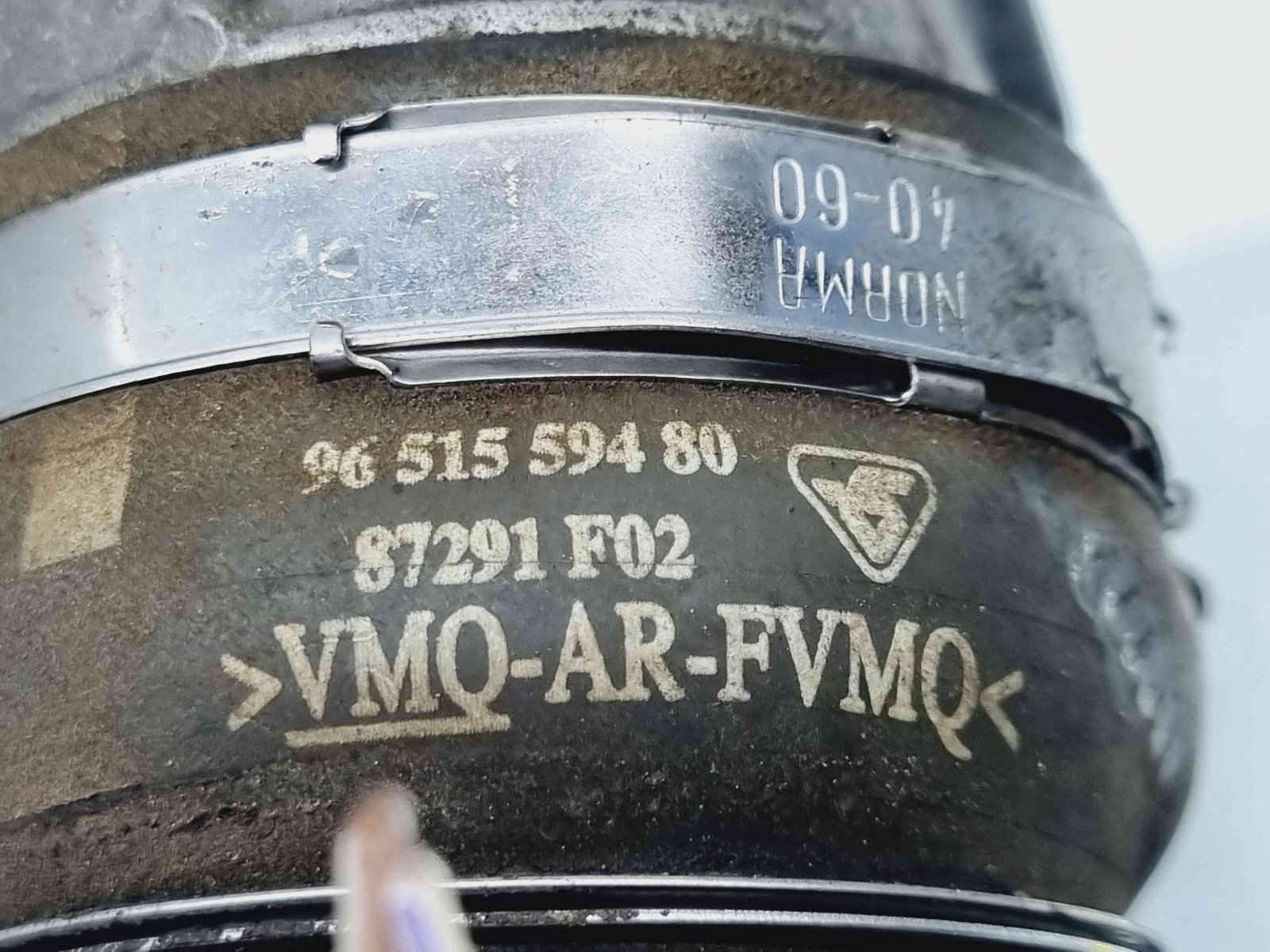 Furtun intercooler Ford Focus 1 [Fabr 1998-2005] 9651559480 1.6 TDCI FYDB74KW / 100CP 1.6 TDCI FYDB 74KW / 100CP - imagine 2