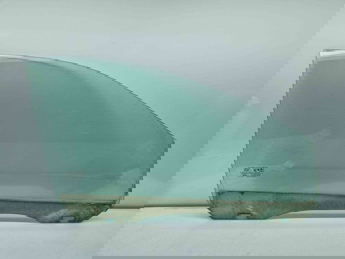 Geam usa dreapta fata Ford Focus 1 [Fabr 1998-2005] OEM