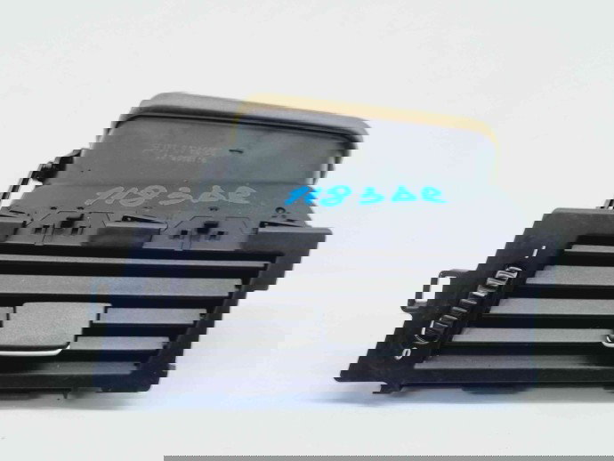   Grila aerisire dreapta Bmw 5 (E60) [Fabr 2004-2010] 9112205