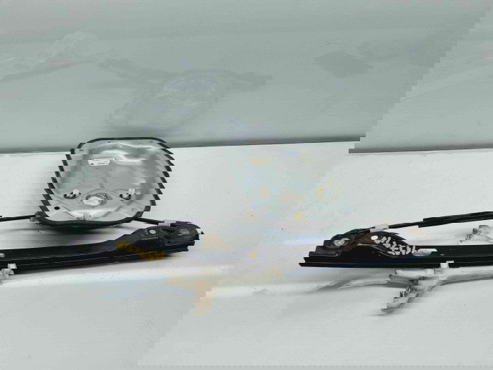 Macara electrica geam stanga spate Volkswagen Jetta 3  (1K2) [Fabr 2005-2010] 1K5839461