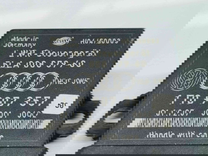   Modul control lumini Volkswagen Jetta 3  (1K2) [Fabr 2005-2010] 1T0907357