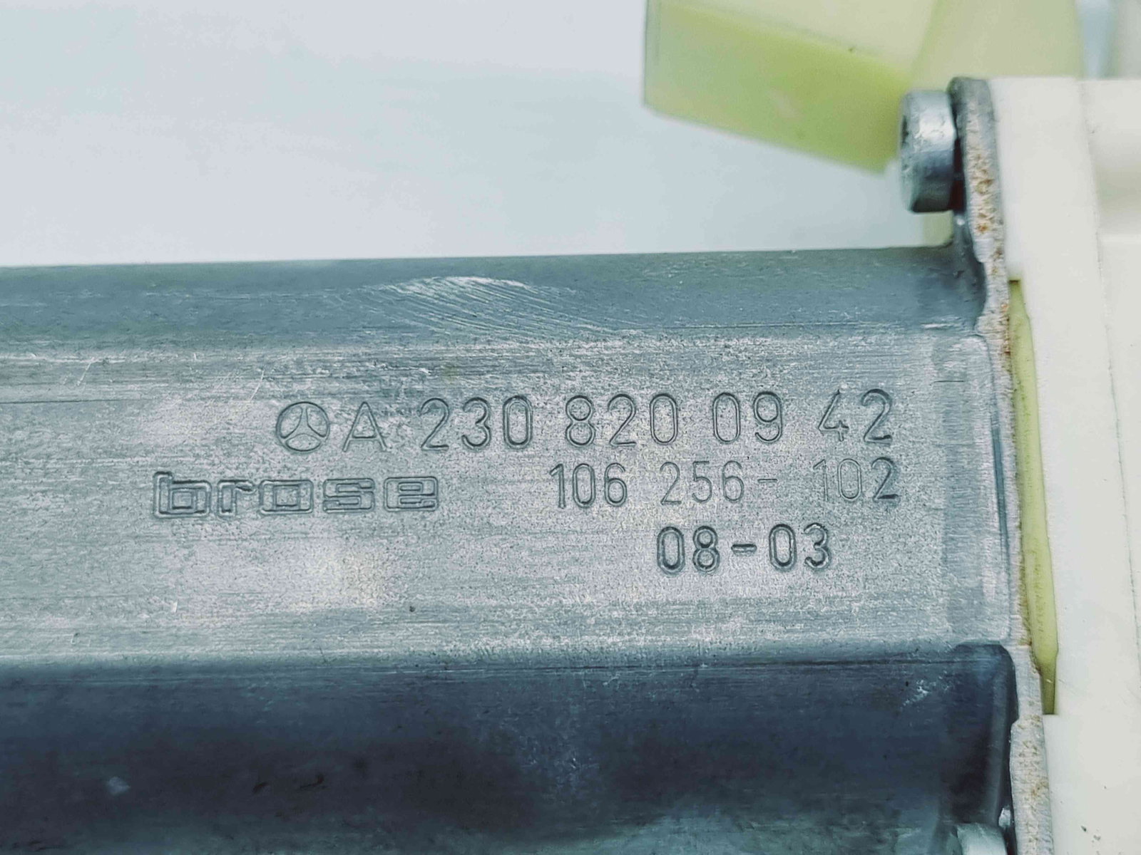 Motoras geam dreapta fata Mercedes Clasa CLK (C209) [Fabr 2002-2009] A2308200942 - imagine 4