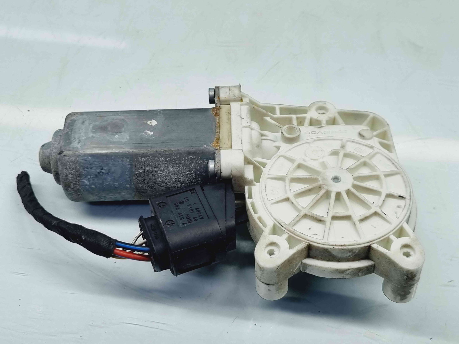 Motoras geam dreapta spate Bmw 5 (E60) [Fabr 2004-2010] 6922320 - imagine 4