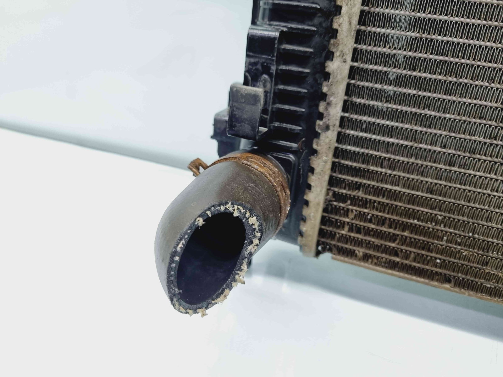 Radiator apa Opel Vivaro (F7) [Fabr 2001-2013] 8200411166D 2.0 DCI M9R-780 2.0 DCI M9R-780 110KW / 150CP - imagine 2