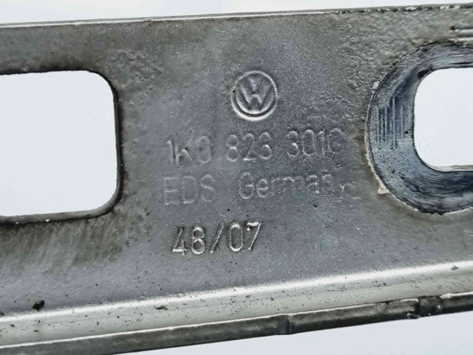 Set balamale capota Volkswagen Jetta 3  (1K2) [Fabr 2005-2010] 1K0823301C | A1K0823302C