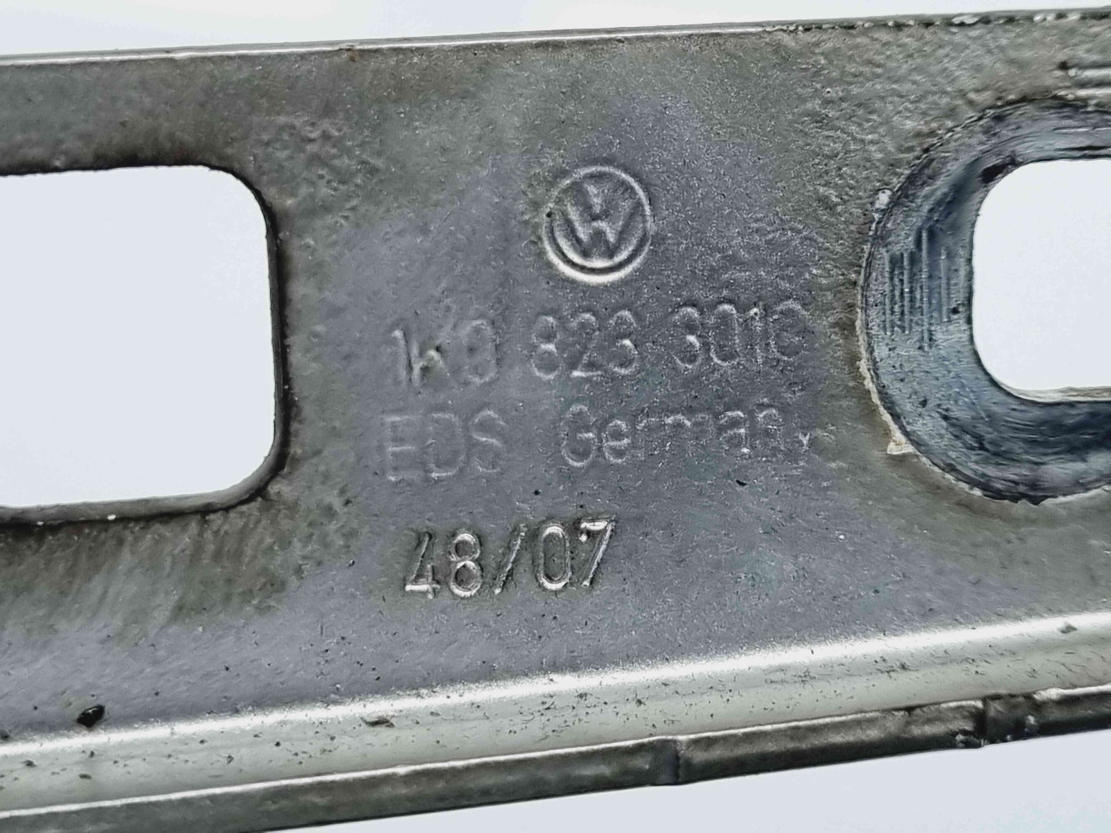 Set balamale capota Volkswagen Jetta 3 (1K2) [Fabr 2005-2010] 1K0823301C n A1K0823302C - imagine 3