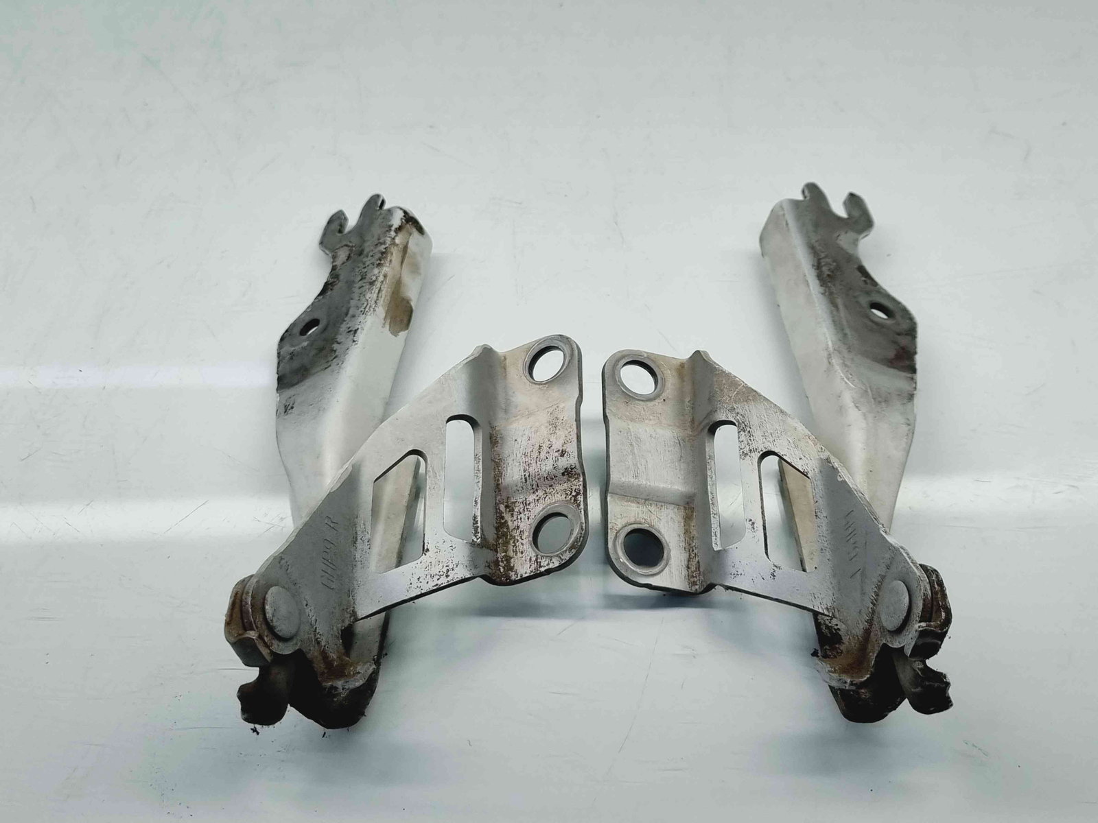 Set balamale capota MAZDA 6 (GJ1) [Fabr 2014-2021] OEM - imagine 1