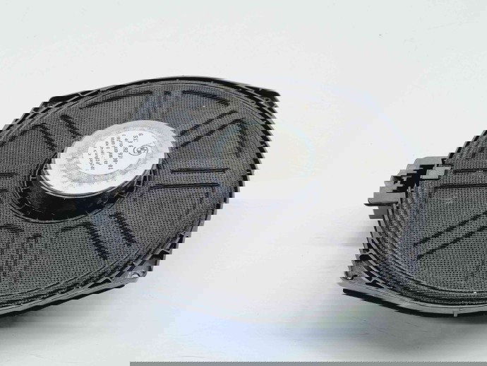   Subwoofer Bmw 5 (E60) [Fabr 2004-2010] 6929100