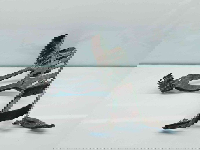 Suport far dreapta Bmw 5 (E60) [Fabr 2004-2010] 7163484