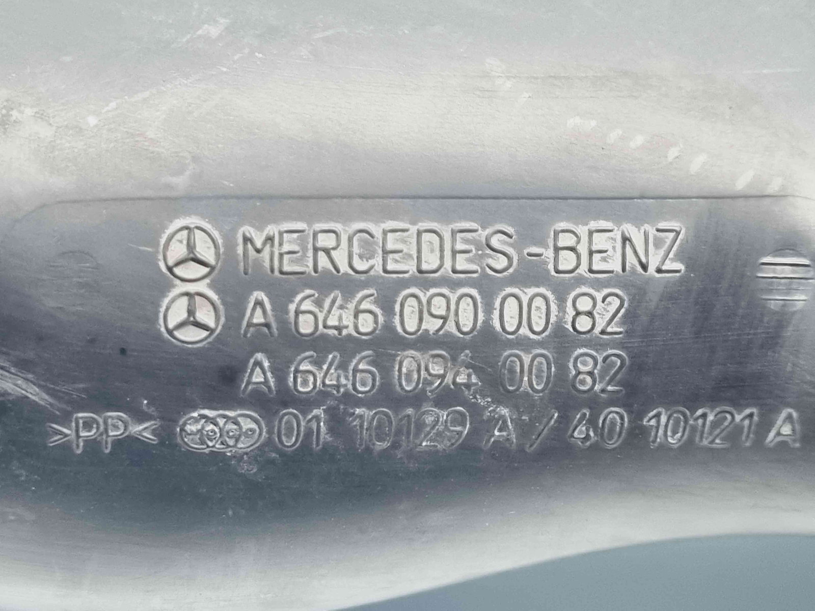 Tub admisie aer Mercedes Clasa CLK (C209) [Fabr 2002-2009] A6460940397 n A6460900082 2.2 CDI 646966 2.2 CDI 646966 80KW / 109CP - imagine 5