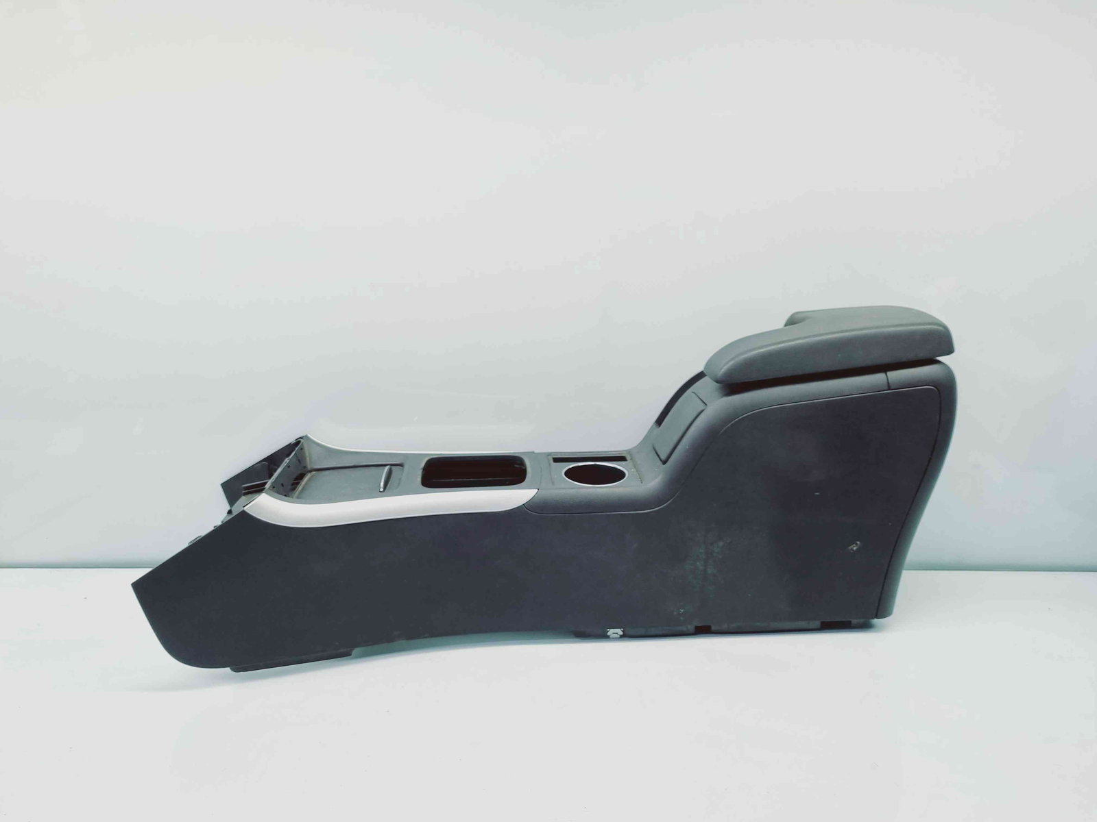 Consola centrala Mercedes Clasa B (W245) [Fabr 2005-2011] A1696800050