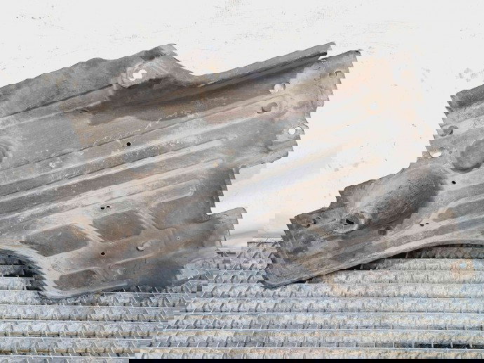 Scut lateral stanga spate Volvo XC60 [Fabr 2008-2017] 31200364