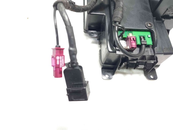 Suport telefon Audi A5 2.7 CAMA OEM 2007-2015