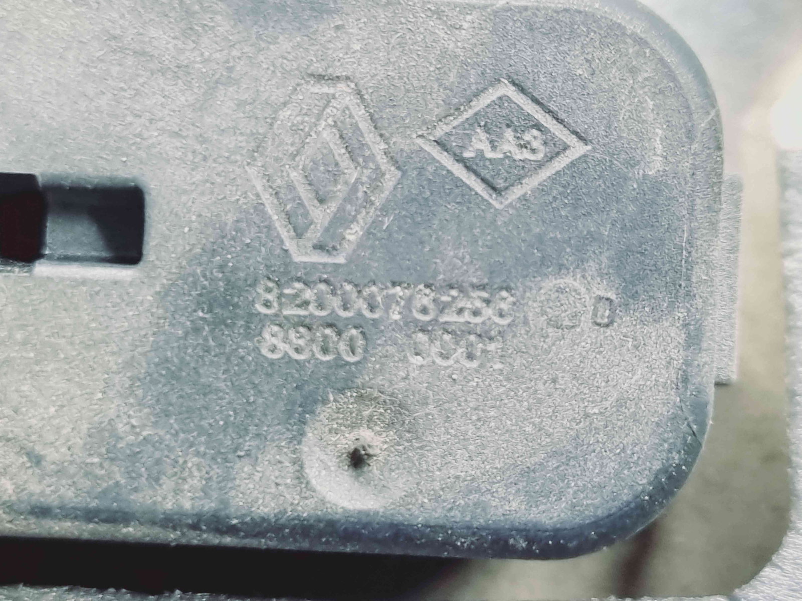 Maner haion Renault Laguna 3 Combi [Fabr 2007-2015] 848100004R n 8200076256D - imagine 8