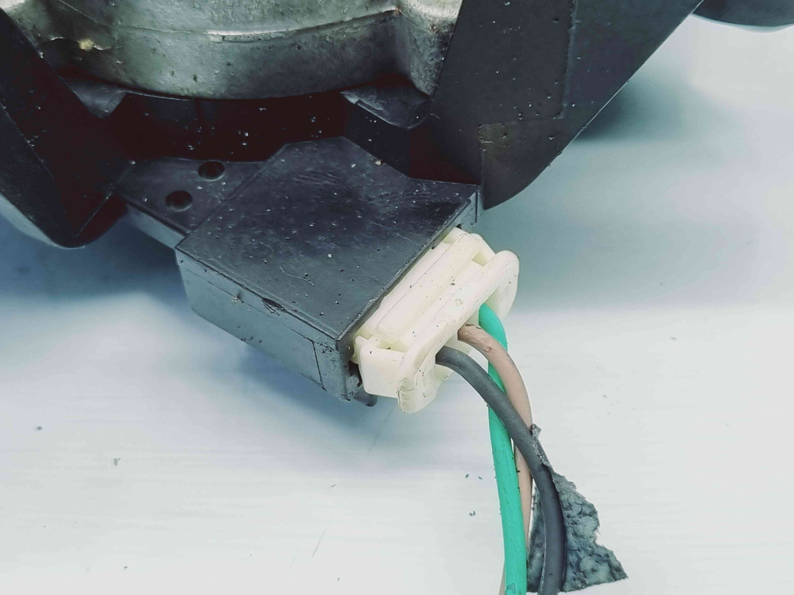 Motoras stergator haion Renault Laguna 3 Combi [Fabr 2007-2015] 287100004R n 0390201831 - imagine 2