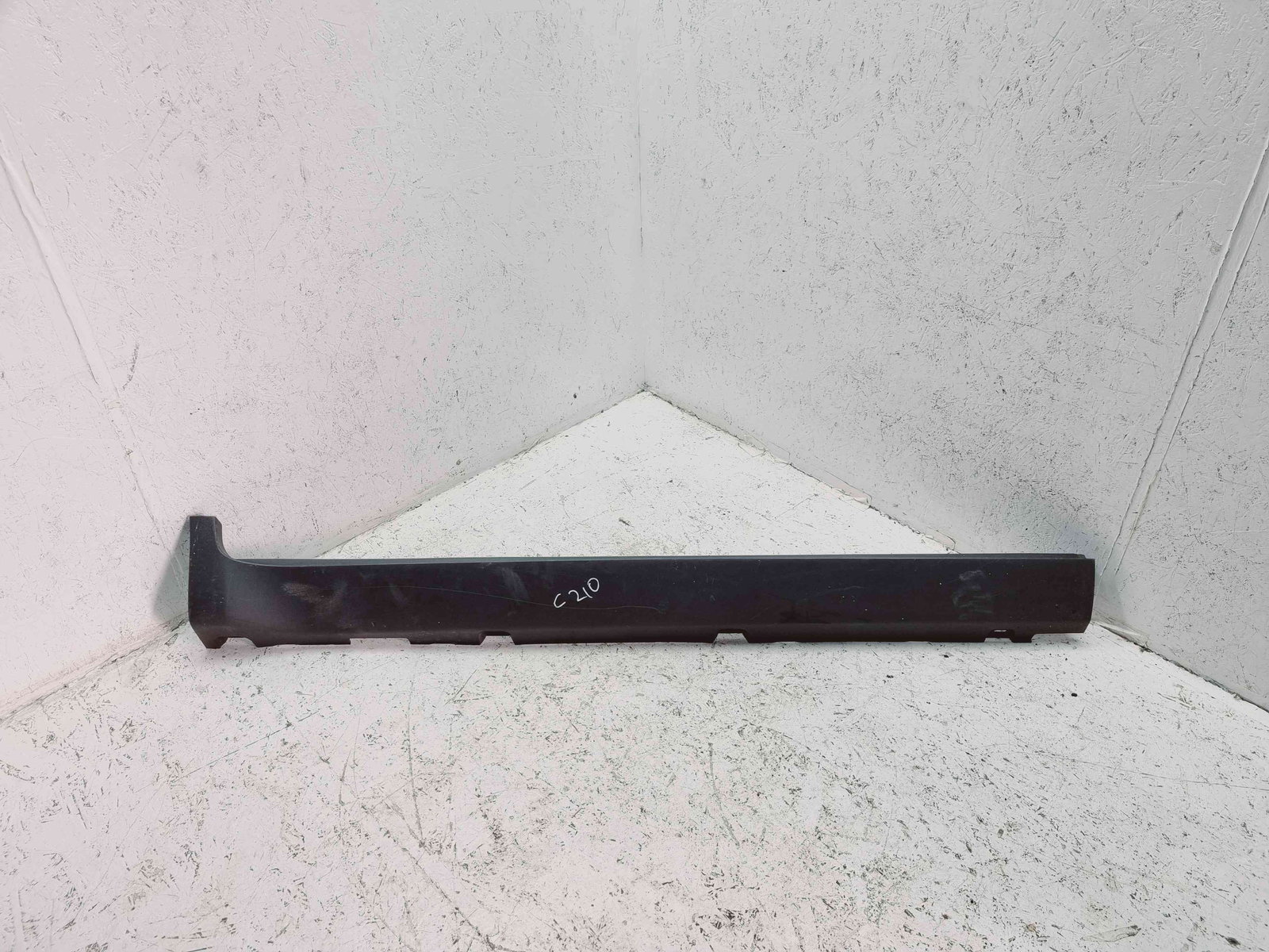 Prag lateral dreapta Ford Kuga I [Fabr 2008-2012] 8V41-S10154-AC - imagine 1