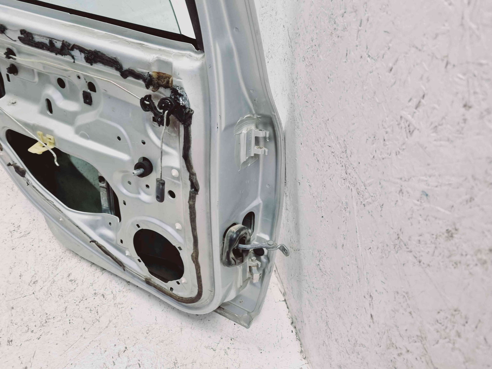 Usa stanga spate Renault Symbol / Thalia [Fabr 1998-2007] OEM - imagine 7