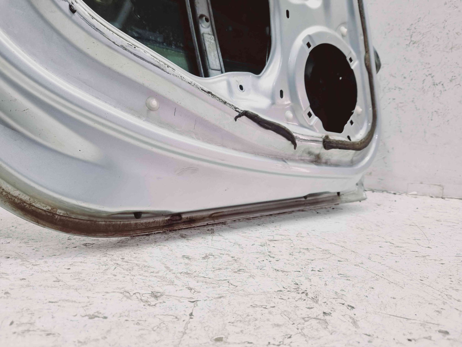 Usa stanga spate Renault Symbol / Thalia [Fabr 1998-2007] OEM - imagine 9