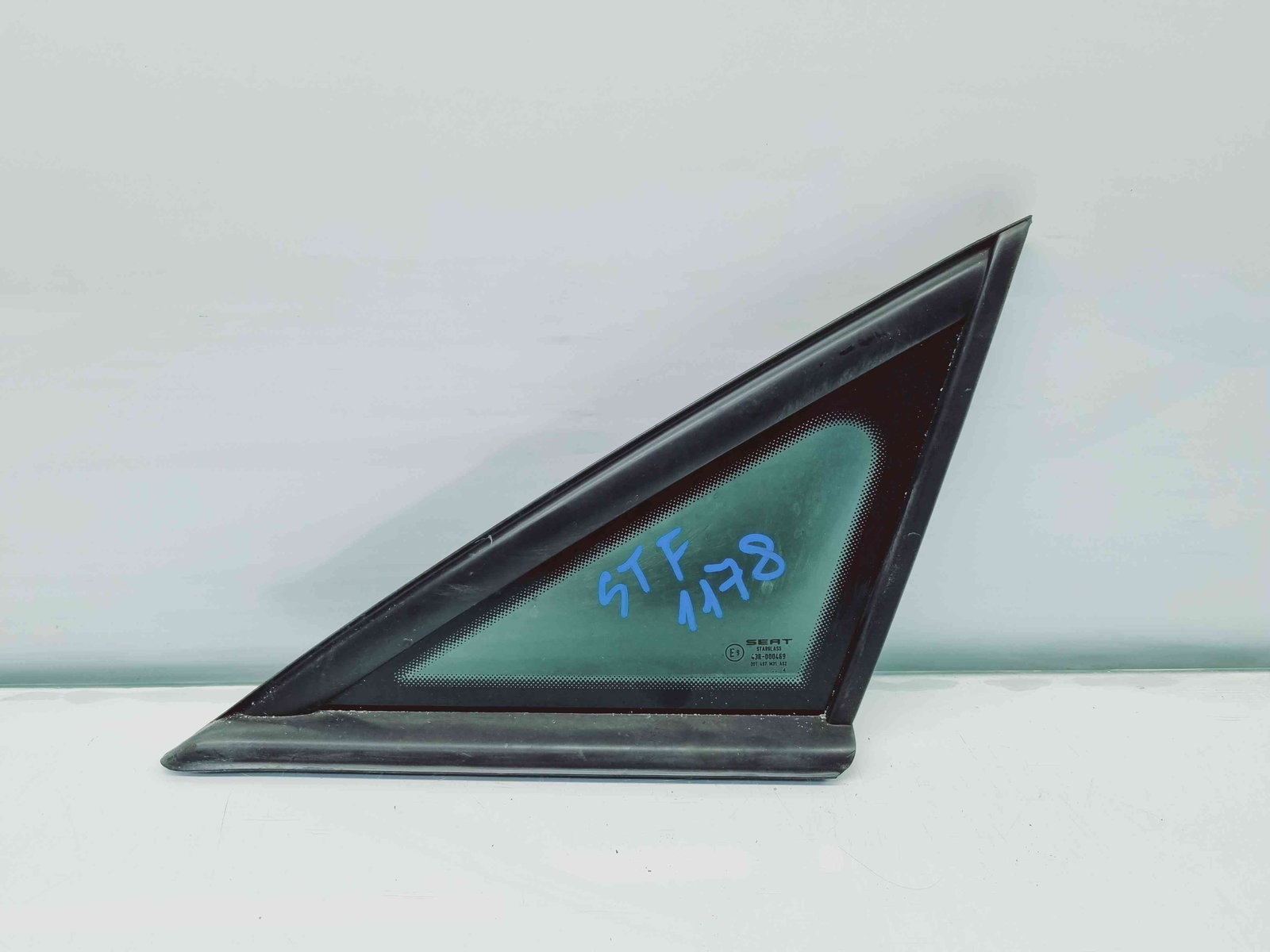 Geam fix stanga fata Seat Altea (5P1) [Fabr 2004-2010] OEM - imagine 1