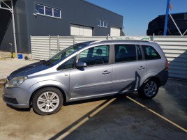 Dezmembrari Opel Zafira 1.9 CDTI 2005