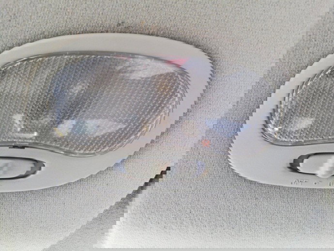 Plafoniera fata Chevrolet Aveo 1.4 benzina OEM 2003-2011