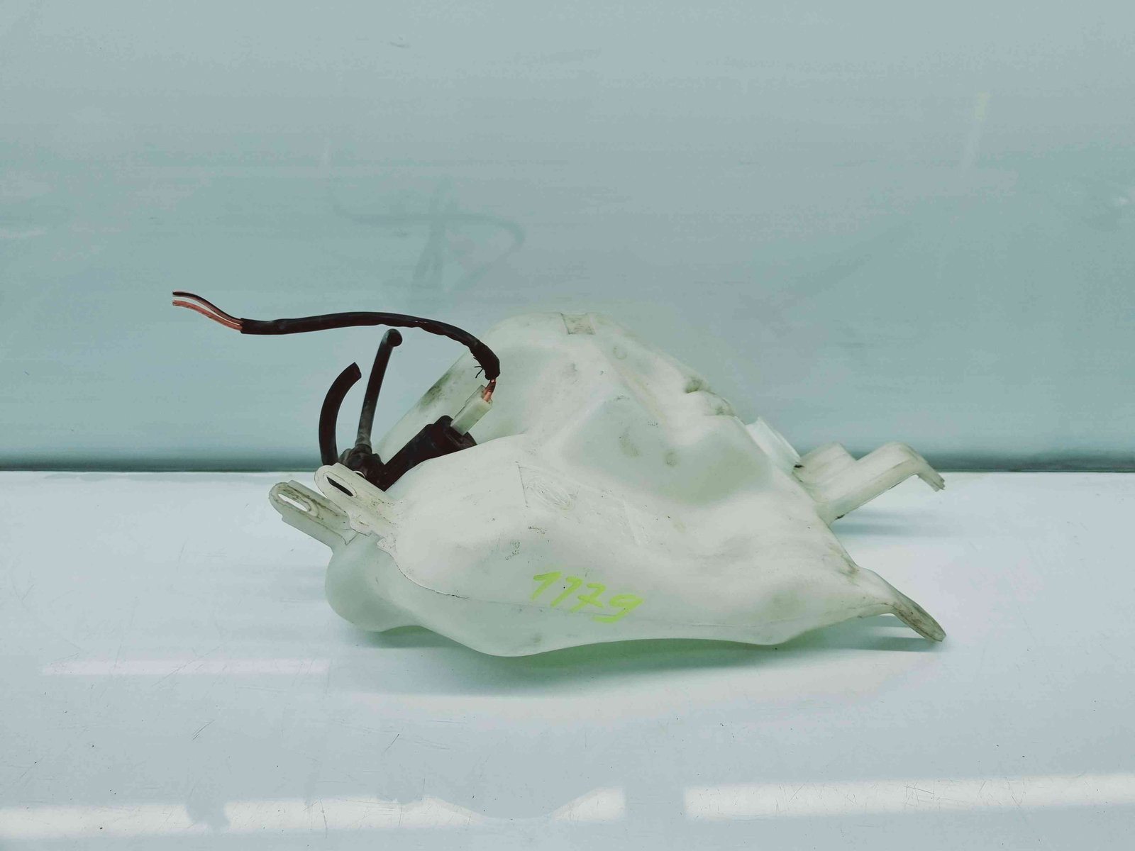 Vas lichid parbriz Alfa Romeo 147 (937) [Fabr 2001-2010] OEM - imagine 3