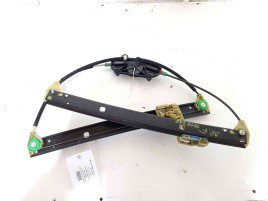 Macara geam dreapta fata AUDI A4 B8 2.0 IDT 8K0837462 2008-2015