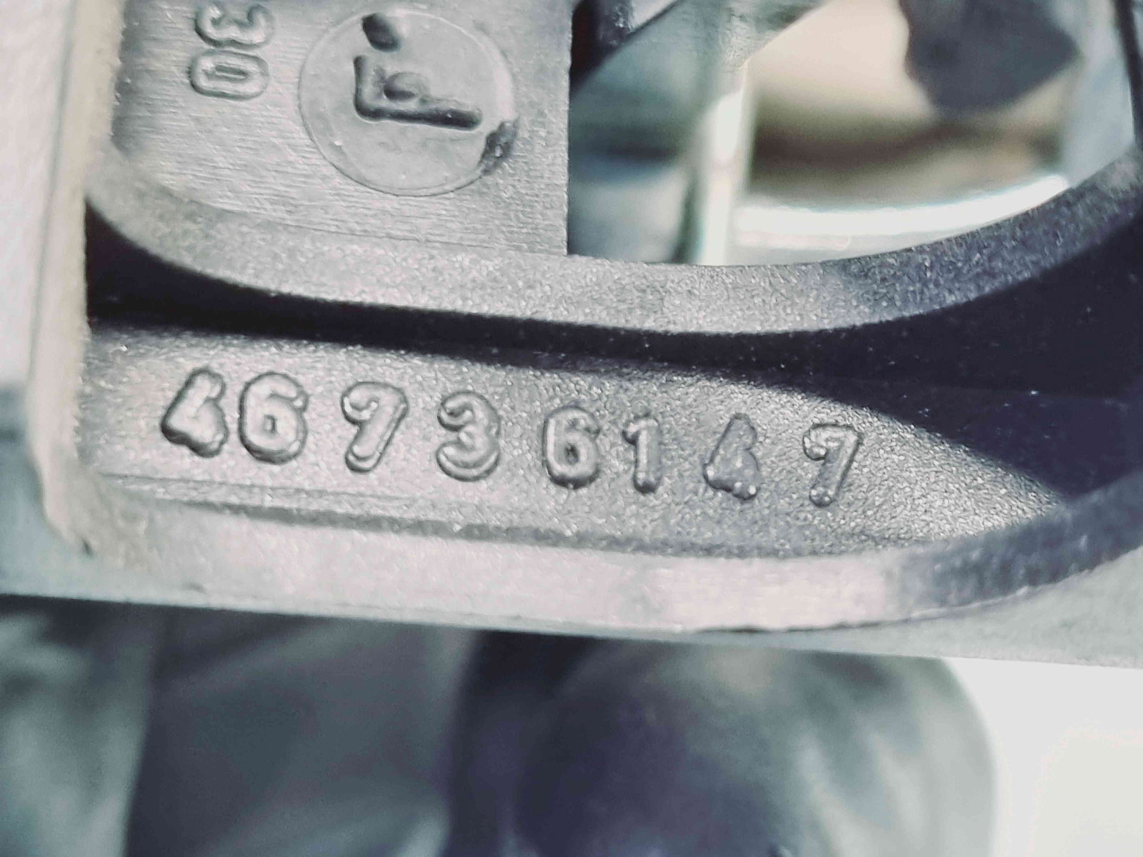 Maner interior stanga fata Alfa Romeo 147 (937) [Fabr 2001-2010] 46736147 - imagine 4