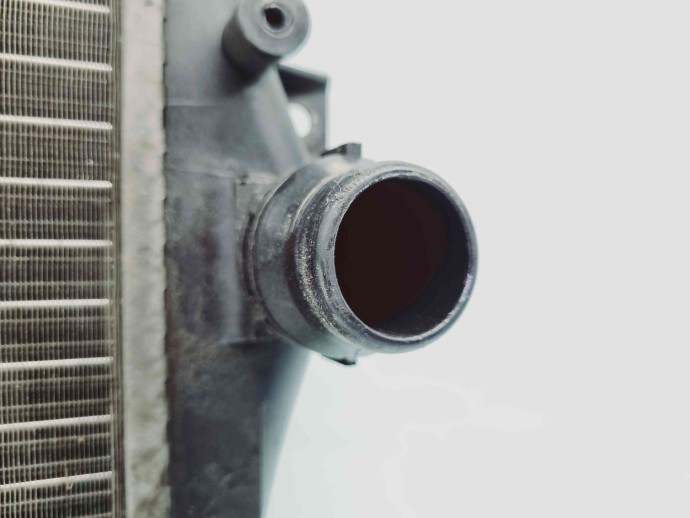 Radiator apa Seat Altea (5P1) [Fabr 2004-2010] 1K0121233AA 1.9 TDI BJB77KW / 105CP 1.9 TDI BJB 77KW / 105CP