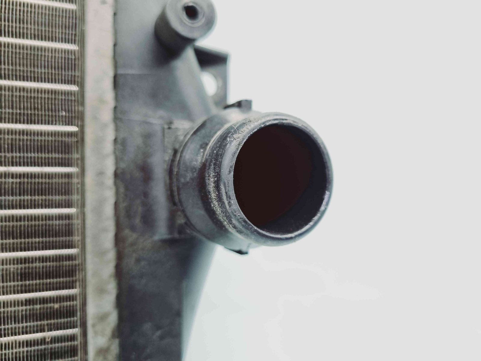 Radiator apa Seat Altea (5P1) [Fabr 2004-2010] 1K0121233AA 1.9 TDI BJB77KW / 105CP 1.9 TDI BJB 77KW / 105CP - imagine 3