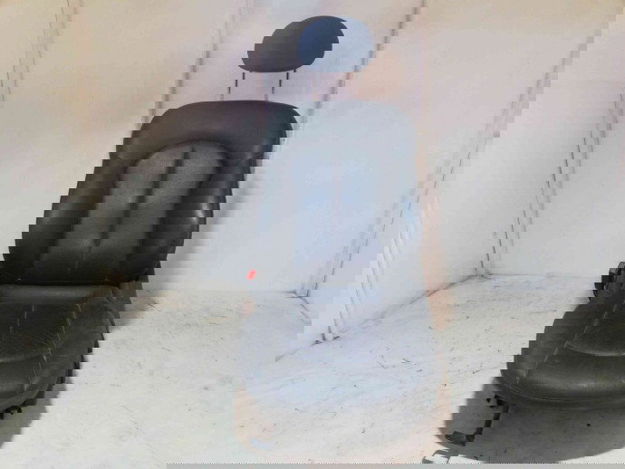 Scaun stanga fata Mercedes CLK 2.7 CDI OEM 2002-2009