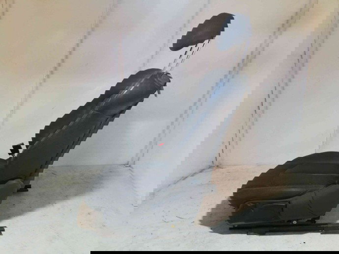 Scaun stanga fata Mercedes CLK 2.7 CDI OEM 2002-2009