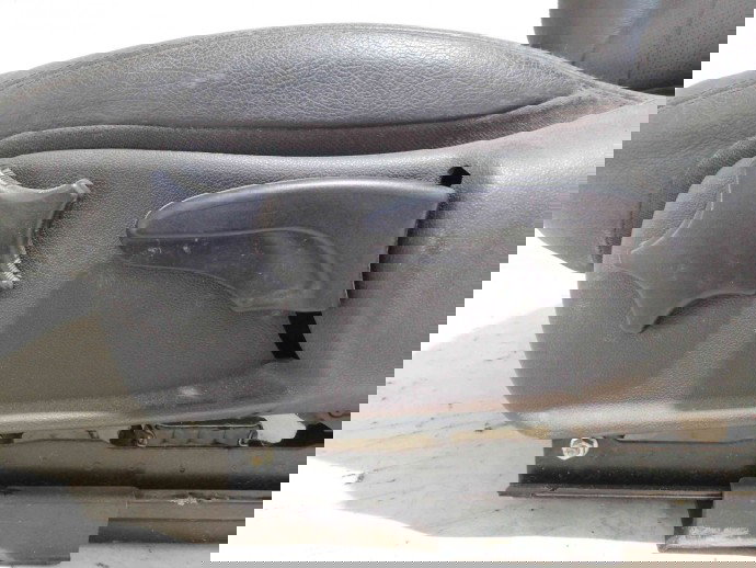 Scaun stanga fata Mercedes CLK 2.7 CDI OEM 2002-2009