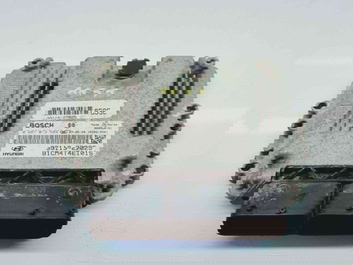 Calculator motor ECU Hyundai Santa Fe 2 (CM) [Fabr 2005-2012] 39113-27825 | 0281013584 2.2 D4EB 114KW / 155CP 2.2 D4EB 114KW / 155CP