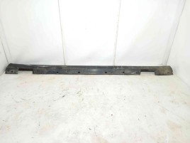Prag lateral dreapta Mercedes C220 (W204) D651913 A2046900440 2007-2014